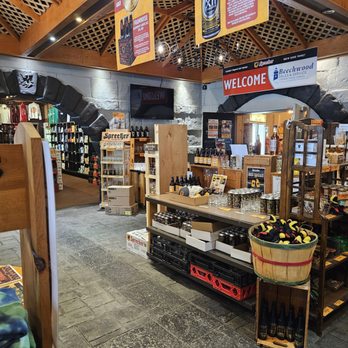 Sprecher Brewing - Shop - Breweries Near Me - Glendale, Wisconsin
