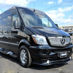 Harry's Car Service - Weddings, Cooperate Travel, Special Occasion, or Group Events