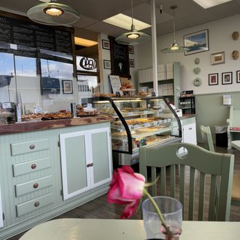Forevers Bakery - Great decor - Bakeries Near Me - Vancouver, Washington
