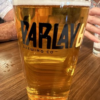 Parlay 6 Brewing - Blonde - Brewpubs Near Me - Reno, Nevada