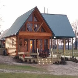 Sunrise lodge on Lake Fork