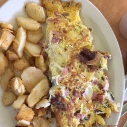Satellite Restaurant - Country Omelette