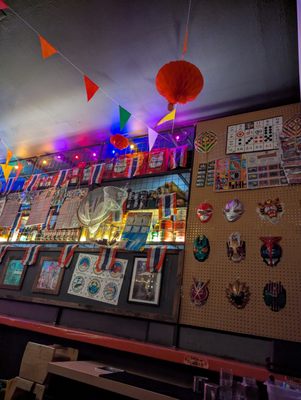 Short Round / Crying Tigers by null