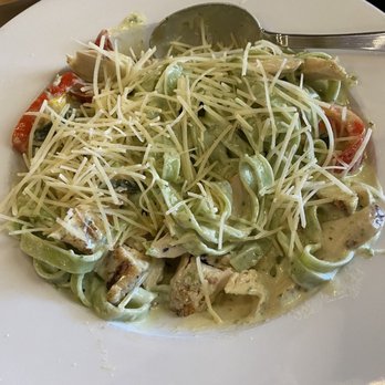 Hasta La Pasta - La Hasta fettuccini - Italian Near Me - Katy, Texas Hasta La Pasta - La Hasta fettuccini - Italian Near Me - Katy, Texas