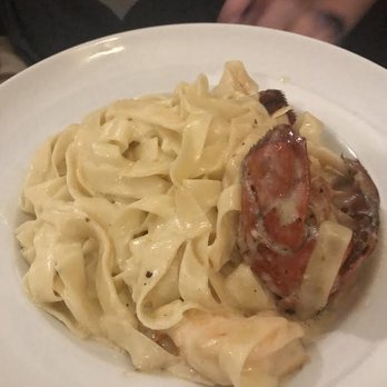 Alberto's Ristorante - seafood alfredo, MP - Italian Near Me - Hyannis, Massachusetts