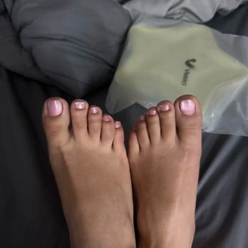 In7 Nail Eyelashes - My pink cat eye gel pedicure - Nail Technicians Near Me - Torrance, California In7 Nail Eyelashes - My pink cat eye gel pedicure - Nail Technicians Near Me - Torrance, California