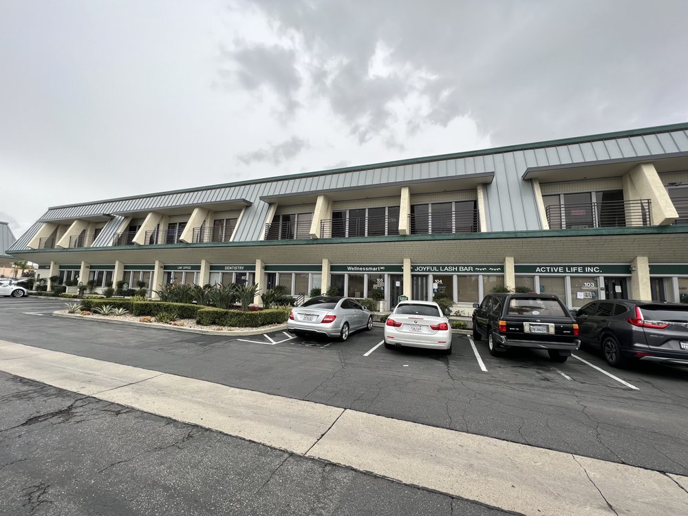 WELLNESS MART - Updated June 2026 - 23 Photos & 36 Reviews - 2140 West