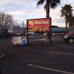 Bin Inn - Outside