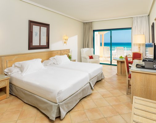 H10 Playa Esmeralda by null