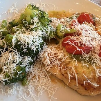 Olive Garden Italian Restaurant - Grilled Chicken Margherita - Italian Near Me - Palmdale, California