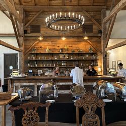 The Historic Hill House and Farm - The bar