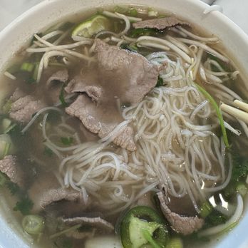 Pho Anh - Pho with rare steak - Vietnamese Near Me - Mountain View, California