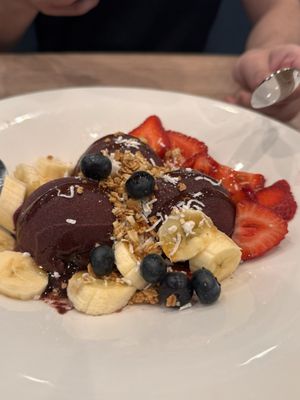 Broken Yolk Cafe by null