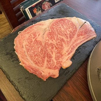 Yakiniku Sizzle - A5 Miyazaki Wagyu - Japanese Near Me - Honolulu, Hawaii