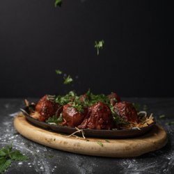 Momo2Go