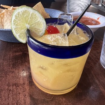 Cantaritos Mexican Bar & Grill - Tropical Gin - passion fruit flavor, disappointing - Mexican Near Me - Royal Oak, Michigan Cantaritos Mexican Bar & Grill - Tropical Gin - passion fruit flavor, disappointing - Mexican Near Me - Royal Oak, Michigan