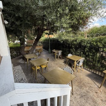Quiero Brunch - Outdoor dining - Mexican Near Me - Temecula, California Quiero Brunch - Outdoor dining - Mexican Near Me - Temecula, California