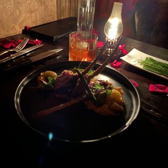 Gaslamp  - Steakhouses Near Me - Kailua, Hawaii