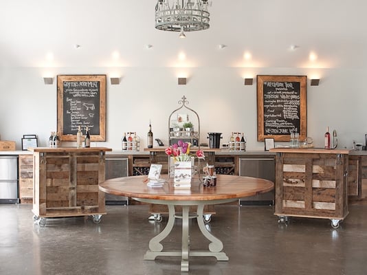 Stinson Vineyards by null