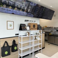 Beyond Juicery + Eatery