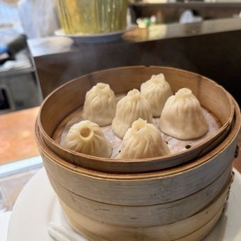 China Live - Shanghai Xiao Long Bao 'XLB' Soup Dumplings, 18 Folds Open Chimney Kurobuta Pork with Ginger Vinegar (6) - Chinese Near Me - San Francisco, California China Live - Shanghai Xiao Long Bao 'XLB' Soup Dumplings, 18 Folds Open Chimney Kurobuta Pork with Ginger Vinegar (6) - Chinese Near Me - San Francisco, California