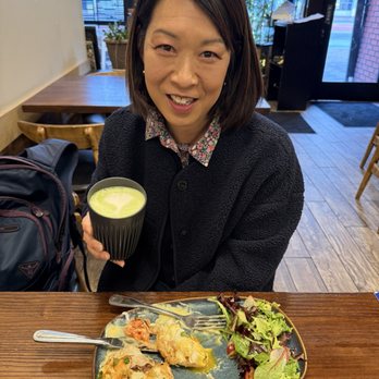 SAMS American Eatery - Matcha Latte drink that came a little late but was good - American Near Me - San Francisco, California SAMS American Eatery - Matcha Latte drink that came a little late but was good - American Near Me - San Francisco, California