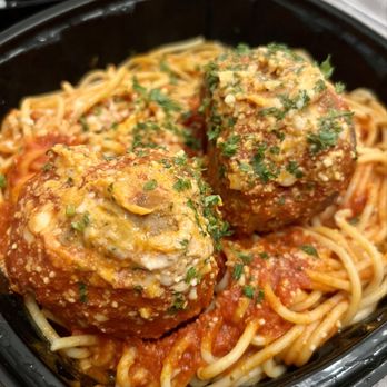 Mia Sorella - Spaghetti & meatballs - Italian Near Me - Ballwin, Missouri