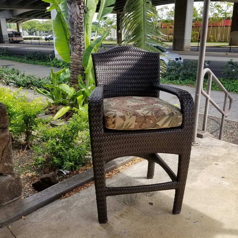 Hawaii Consignment Center - Furniture Stores Near Me - Honolulu, Hawaii Hawaii Consignment Center - Furniture Stores Near Me - Honolulu, Hawaii