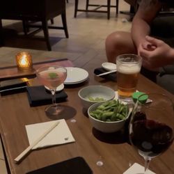 The Rookery Grill - IPA, wine, cosmo and apps