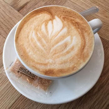 Brunch & Cake - Vanilla Latte with Soy - Breakfast & Brunch Near Me - Barcelona, B