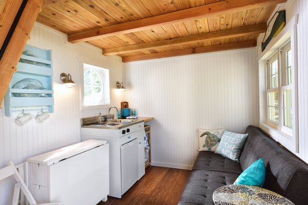 Tiny Digs Hotel of Tiny Houses Portland by null