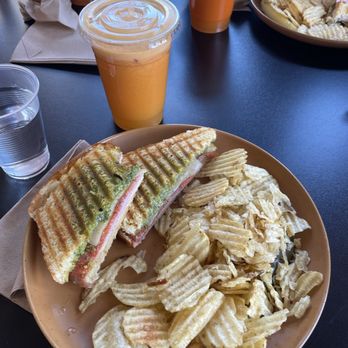 Juice Pub & Eatery - Liquid sunshine Italian sandwich - Juice Bars & Smoothies Near Me - Flagstaff, Arizona Juice Pub & Eatery - Liquid sunshine Italian sandwich - Juice Bars & Smoothies Near Me - Flagstaff, Arizona