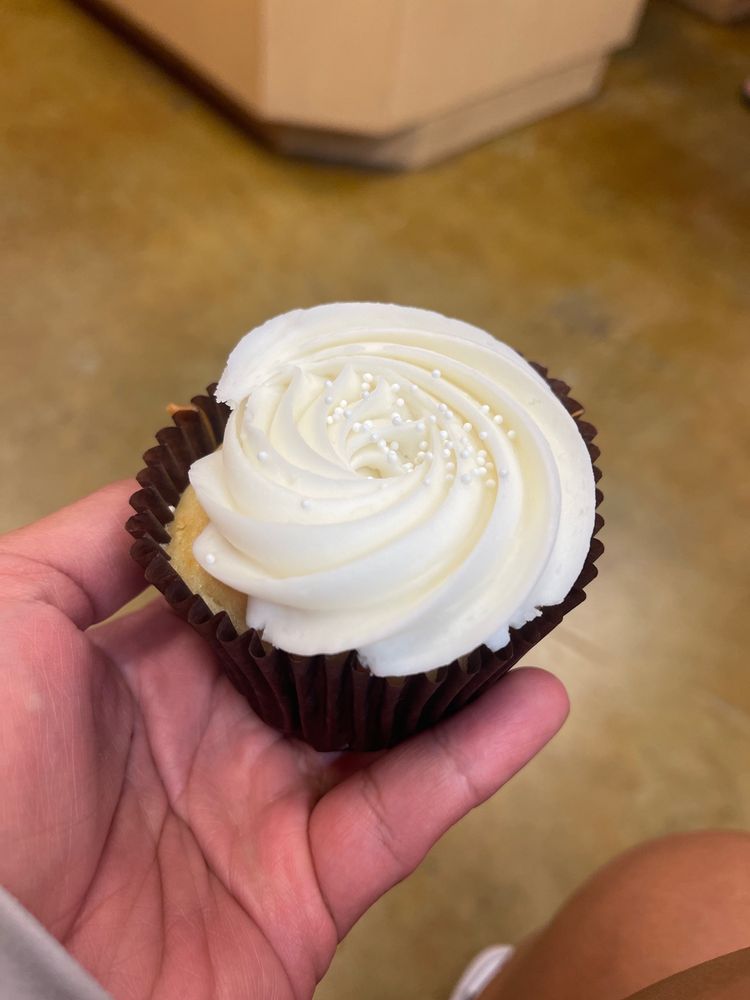 SMALLCAKES KATY Updated September 2024 187 Photos & 104 Reviews