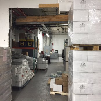 Greenhook Ginsmiths - Coming in - Distilleries Near Me - Greenpoint, New York