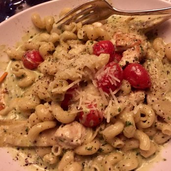 110 Grill - Chicken Pesto Pasta - New American Near Me - Braintree, Massachusetts