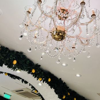 Scalini Restaurant - Inside dining area - Italian Near Me - London, XGL Scalini Restaurant - Inside dining area - Italian Near Me - London, XGL