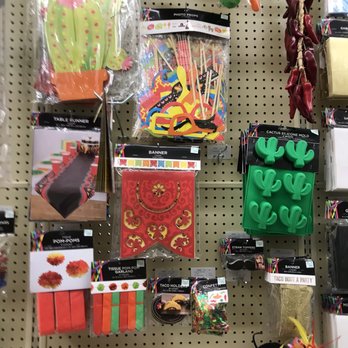 Hobby Lobby - Fabric Stores Near Me - Davenport, Iowa