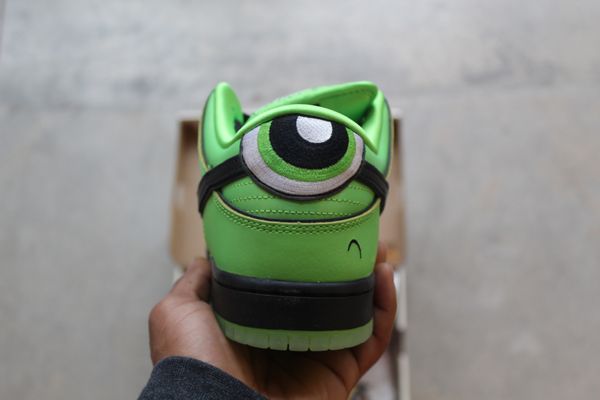 Silhouette Sneakers & Art by null