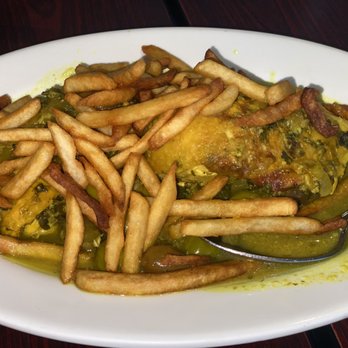 Fettoosh - Chicken with lemon and olives - Moroccan Near Me - Arlington, Virginia