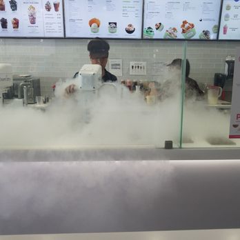 Creamistry - Making the ice cream - Ice Cream & Frozen Yogurt Near Me - Katy, Texas Creamistry - Making the ice cream - Ice Cream & Frozen Yogurt Near Me - Katy, Texas