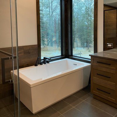 Midwood Plumbing Service Logo