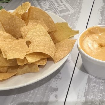 Air Margaritaville - Chips and queso - Bars Near Me - San Juan, Puerto Rico Air Margaritaville - Chips and queso - Bars Near Me - San Juan, Puerto Rico