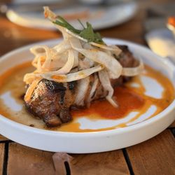 Oporto Fooding House & Wine - Pork Shoulder