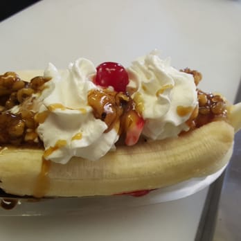 Derita Dairy Bar - Banana Split - Ice Cream & Frozen Yogurt Near Me - Charlotte, North Carolina Derita Dairy Bar - Banana Split - Ice Cream & Frozen Yogurt Near Me - Charlotte, North Carolina