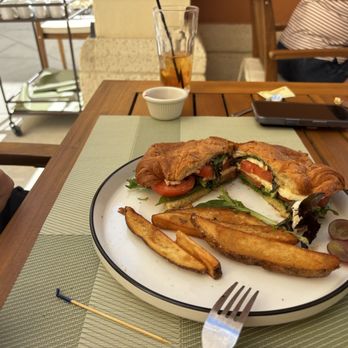 Alba Breakfast & Brunch - Breakfast & Brunch Near Me - Estero, Florida Alba Breakfast & Brunch - Breakfast & Brunch Near Me - Estero, Florida