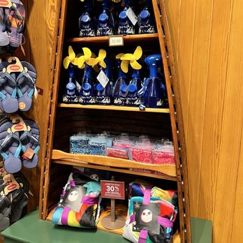 Rushin' River Outfitters - Merchandise - Men's Clothing Near Me - Anaheim, California
