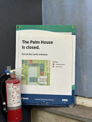 Allan Gardens Conservatory by null