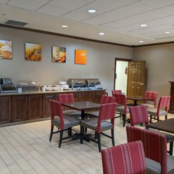 Breakfast room