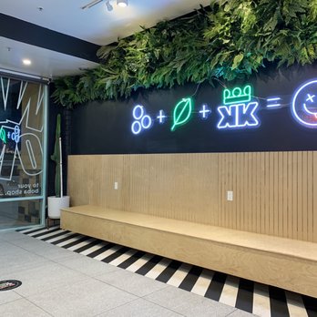 Krak Boba - Inside - Coffee & Tea Near Me - Riverside, California Krak Boba - Inside - Coffee & Tea Near Me - Riverside, California