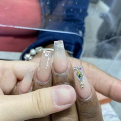 Diva Nail Spa